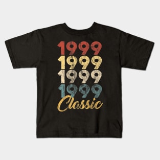 20th Birthday Gift Classic Retro Born 1999 Anniversary Gift Kids T-Shirt